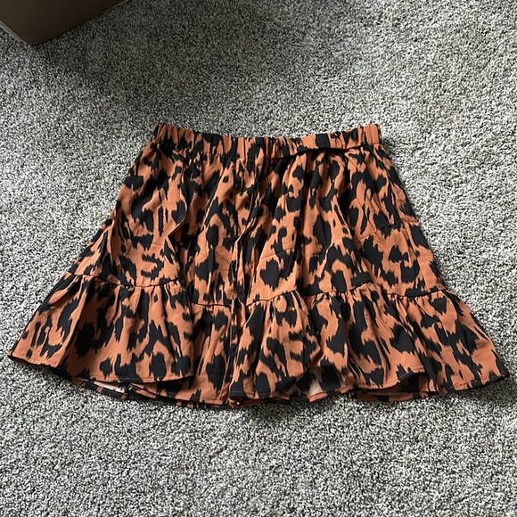 Set of Three Skirts - Picture 9 of 10